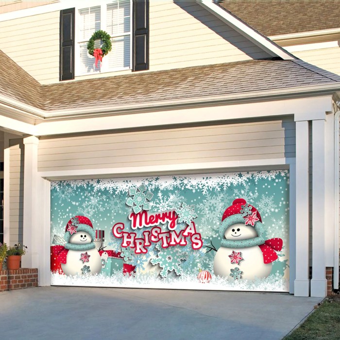 Christmas Garage Door Decoration Ideas