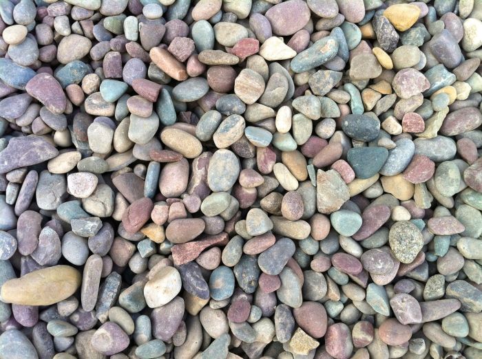 Decorative Garden Stones Enhance Your Outdoor Space