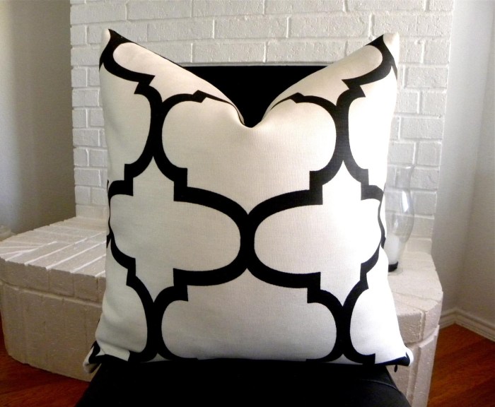 Black And White Decorative Pillows A Style Guide