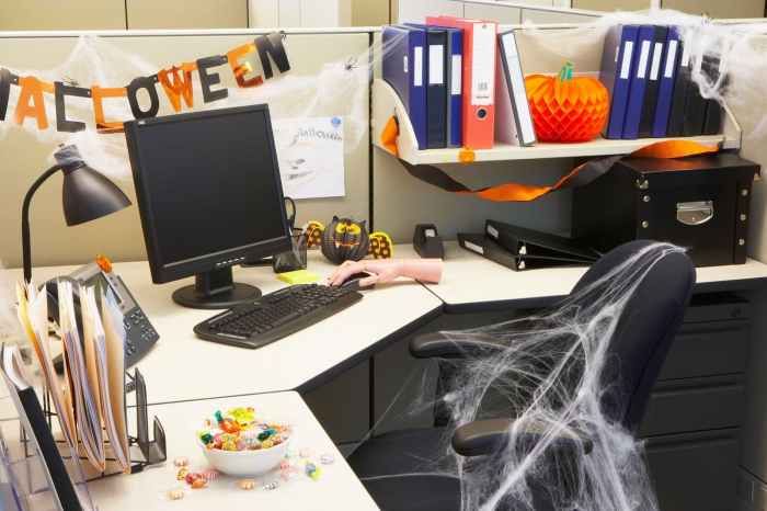 Halloween Decor Ideas Office